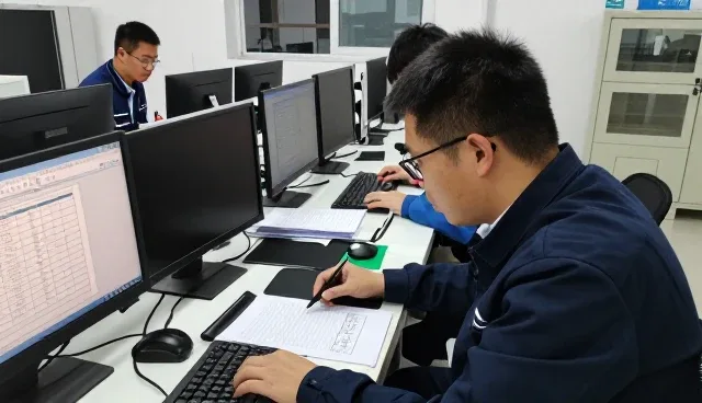 重视技术更新客户如何选择化方案